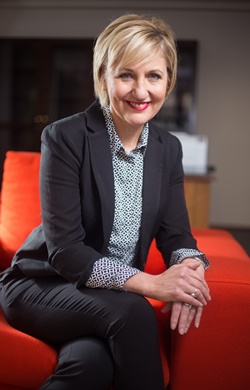 Portrait of Professor Glenda Gray
